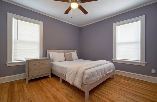 Lakewood Casa | Upstairs unit in duplex