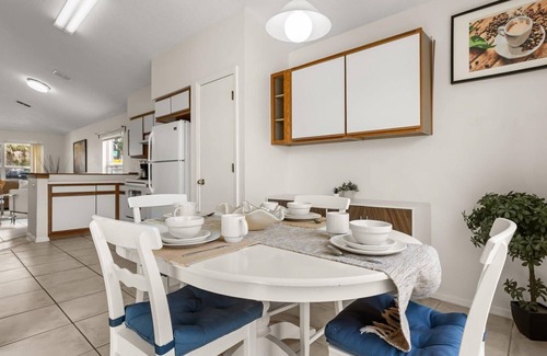 Chatham Park Casa | Upstay 3BR Family-Friendly, Stylish Retreat w Patio