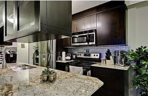 Connaught Condominio | Uptown 1B07 - 1 Bedroom - Calgary, Alberta