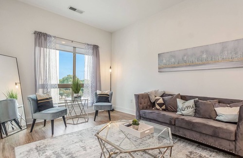 Second Ward Apartamento | Uptown Charlotte! Luxury 1br close to everything!