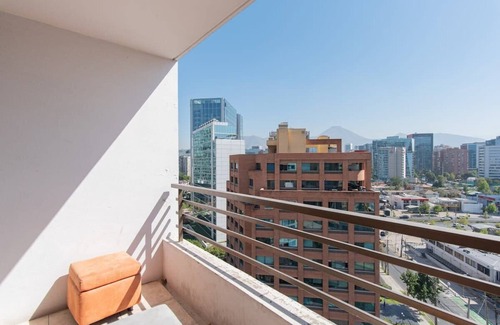 Apoquindo Apartamento | Uptown Ethnic - 2BR, Metro, Wifi, TV