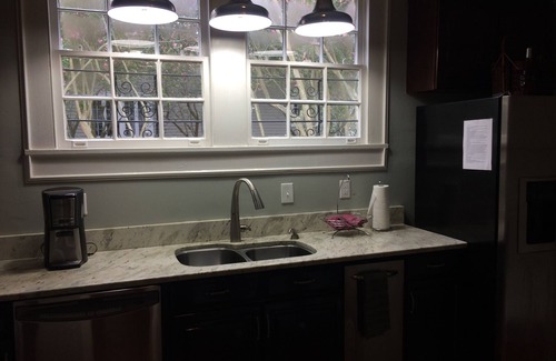 Carrollton Apartamento | UPTOWN NEAR AUDUBON PARK/ST. CHARLES AV. OSCHNER