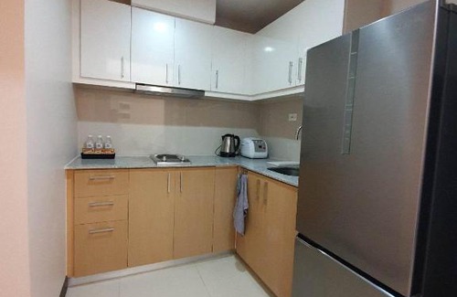 Bonifacio Global City Apartamento | Uptown Parksuites Tower 1 - SDC Rentals
