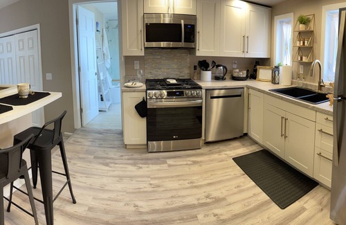 Michigan City Apartamento | Uptown Penthouse on Pine: By Lake Michigan, Shopping & Casino!
