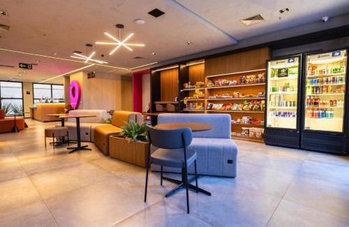 West Sector Apartamento | Urbà Home Stay by Housi