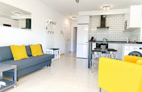 Nerja Apartamento | Urb. Jardines de Burriana, 1 bed Ground floor, step free - PRIVATE PARKING
