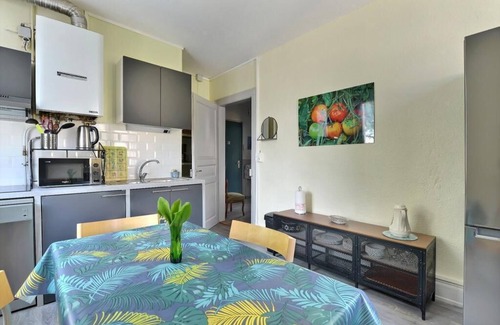 Riedisheim Apartamento | "Urbaine Colors" Colorful and bright apartment "Les Péri-Urbaines"
