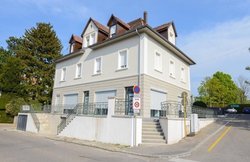 Riedisheim Apartamento | "Urbaine Colors" Colorful and bright apartment "Les Péri-Urbaines"