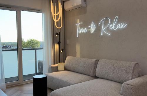 Katowice Apartamento | URBAN APARTMENTS GLOBAL, Jacuzzi, Floor 8th No 03, Garage, Self Check-in, No deposit