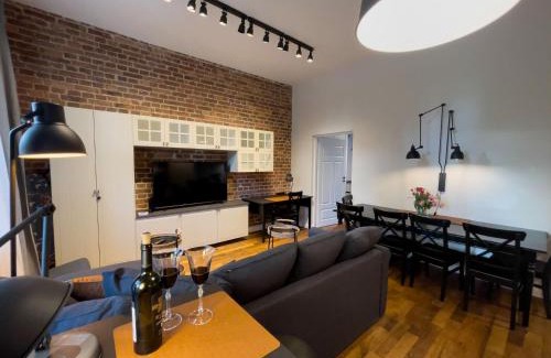 Chorzow Apartamento | URBAN APARTMENTS PREMIUM Poniatowskiego 23 No 4,FREE PUBLIC PARKING, Self CHECK-IN
