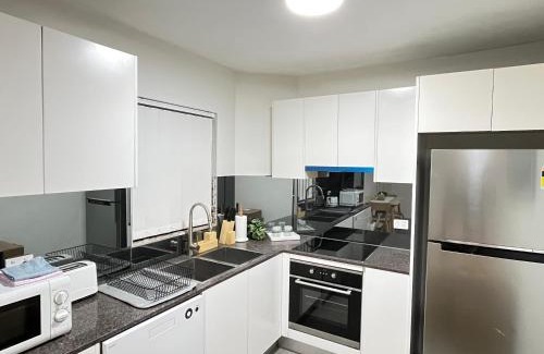 Hillsdale Casa | Urban Beachside Escape near Eastgardens