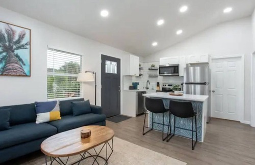 St. Petersburg - Clearwater Apartamento | Urban Blue Tree House