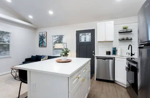 St. Petersburg - Clearwater Apartamento | Urban Blue Tree House