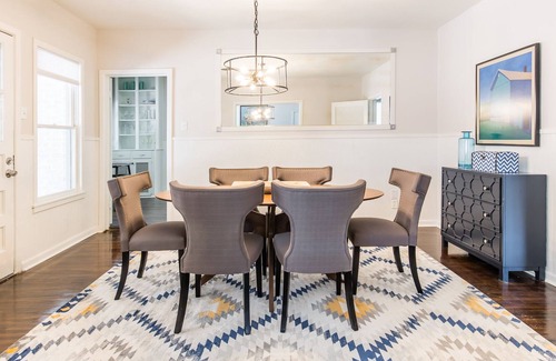 West Meadowbrook Casa | Urban Bungalow - 10 Min. to Downton!