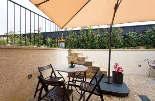 Santa Marinha Apartamento | Urban Cabin