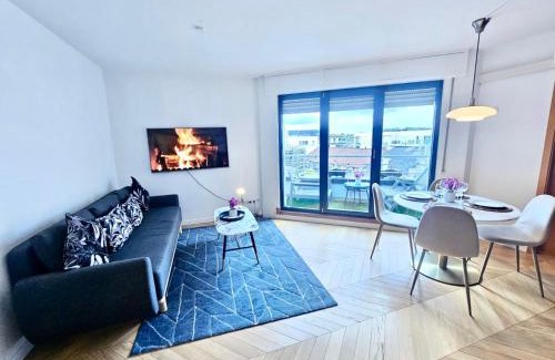 Gare Apartamento | Urban comfort 1BR flat w terrace&parking