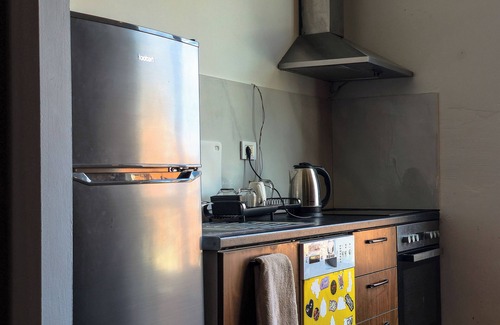 Pristina Apartamento | Urban Cozy Retreat