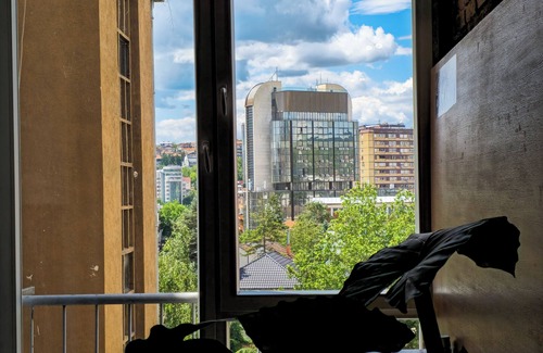 Pristina Apartamento | Urban Cozy Retreat