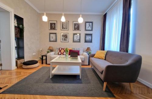 Terazije Apartamento | Urban Downtown Apartment