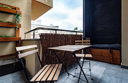 Lodz Apartamento | Urban Elegance Bliss Apartment