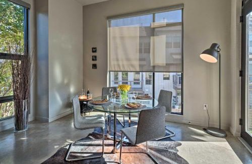 South Lamar Apartamento | Urban Escape in SoLA with Private Patio!
