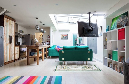 Surry Hills Casa | Urban Farmhouse Flair Surry Hills Terrace Serenity