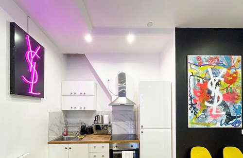 Bonne-Nouvelle Apartamento | Urban Flat 156 - YSL Flat in Montorgueil