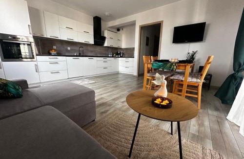Wrzesnia Apartamento | Urban Green Września,Przytulny apartament z parkingiem