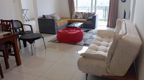 Battaramulla South Apartamento | Urban living at Fairway