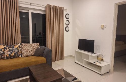 Battaramulla South Apartamento | Urban living at Fairway