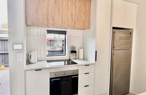 Saint Albans Casa | Urban Locale: Bars, Bites, Shops