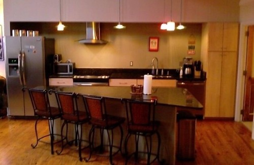 Downtown Asheville Condominio | Loft urbano en el centro de Asheville