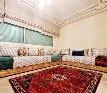 Ville Nouvelle Apartamento | Urban Luxe Apartment - Champs de Course