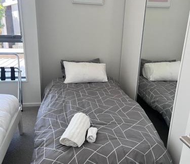 Christchurch City Centre Casa | Urban Nest - Entire Townhouse and Free Parking