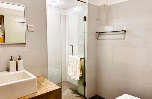 Kaduwela Villa | Urban Oasis Villa - Peaceful Escape in Rajagiriya