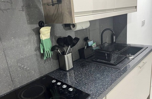 Selhurst Apartamento | Urban Oasis, 2 Bed, Croydon, Sleeps 6