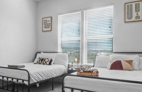 West Oak Hill Apartamento | Urban Oasis 2BD 2BR Apartment