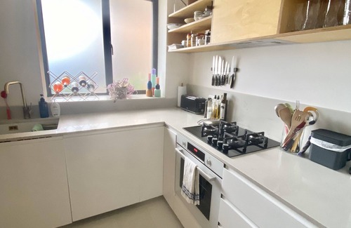 Clissold Casa | Urban Oasis Chic 1BR Flat with Spacious Garden