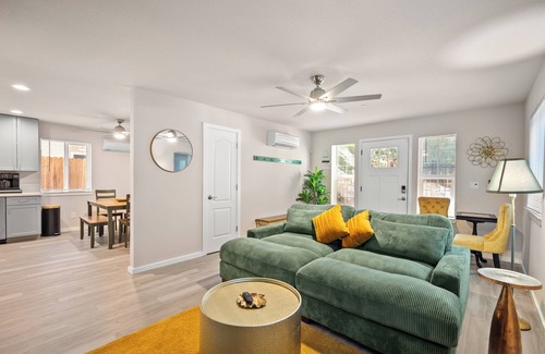 Boulevard Park Casa | Urban Oasis in the Heart of Sacramento!