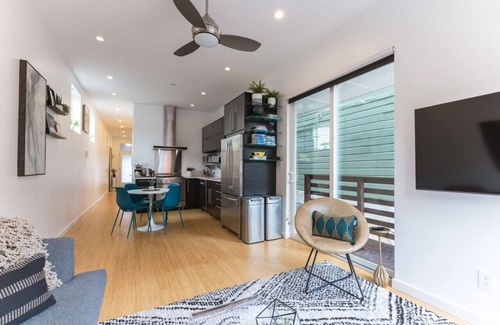 Bernal Heights Condominio | Urban Oasis! Modern Mission-Bernal 2BR, 30+ Nights