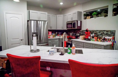 South Central Houston Casa | Urban Oasis Retreat - Unit # 1 & 2