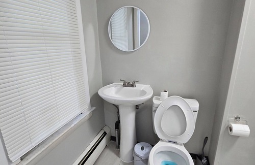 East Hartford Apartamento | Urban Oasis