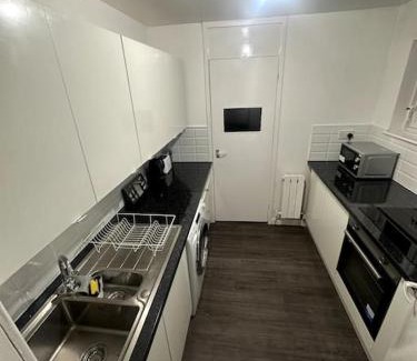 East Walworth Apartamento | Urban Oasis with Private Terrace