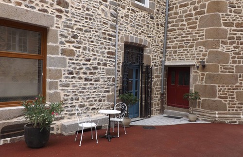 Centre ville - Urbanistes Apartamento | Prima Urbana casa planta baja para 2-6 pers Fougeres históricos, Etiqueta Casa del Padre