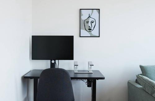 Brunswick East Apartamento | Urban Rendezvous - Where Productivity Meets Play