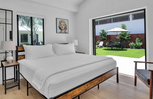 Flagler Village Casa | Urban Retreat | Eclectic Oasis | Freedom House Key