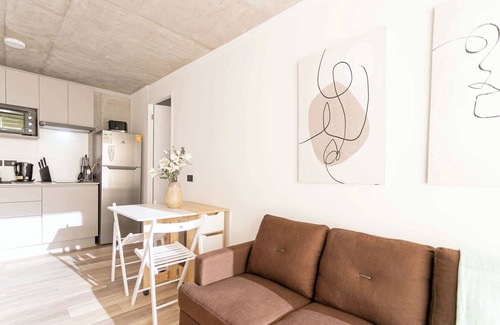 Santiago Apartamento | Refugio Urbano | Mall Plaza Egana | Confort y Estilo