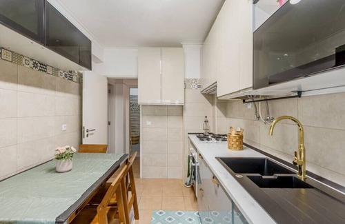 Carvoeira Apartamento | Urban Retreat Queluz