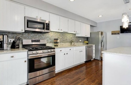 Douglas Casa | Urban Sanctuary South Loop near McCormick Place