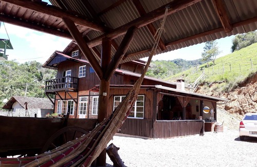 Estrada das Areias Casa | Sitio urbano Amorinzópolis
